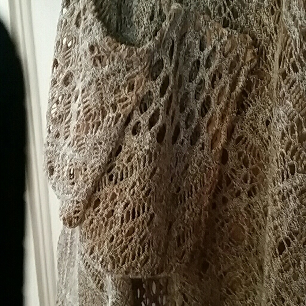 Sweater - Picture 6 of 6